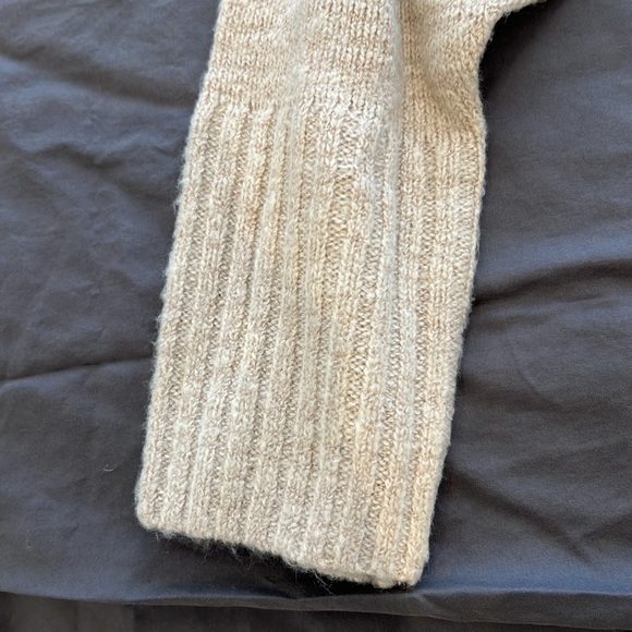 Dynamite turtleneck sweater - Picture 3 of 4